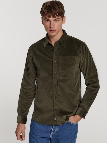 Shiwi Comfort fit Button Up Shirt in Green: front