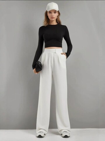 Wide leg Pantaloni con pieghe di Hiccup in bianco