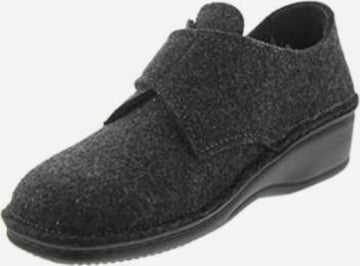 Finn Comfort Slippers in Grey: front