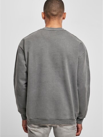 Urban Classics Sweatshirt i grå