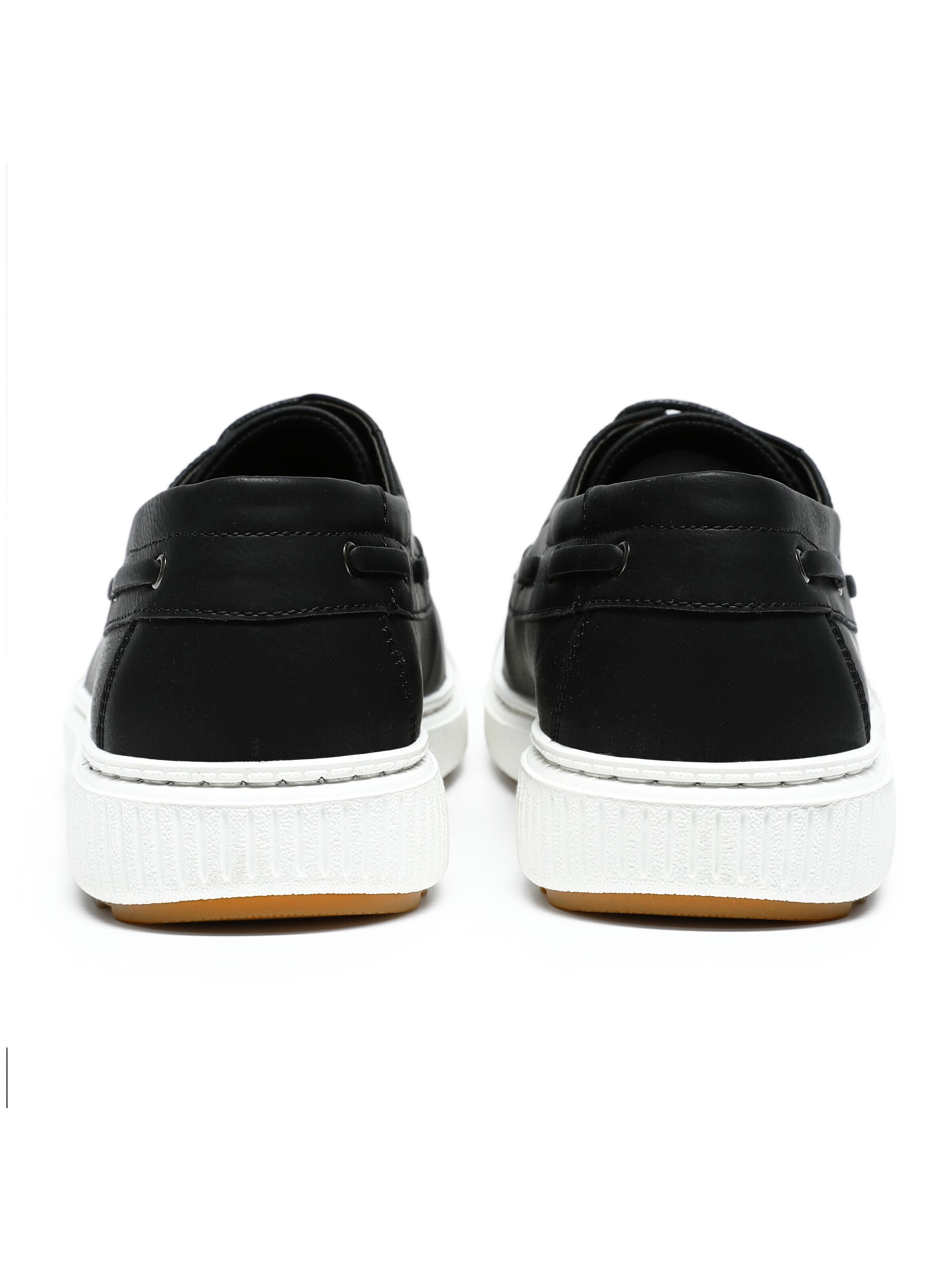 ALLTHEMEN Lace-Up Shoes 'Einfach' in Black