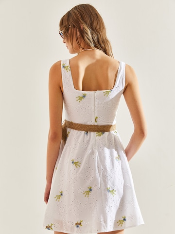 Bianco Lucci Kesämekko värissä valkoinen