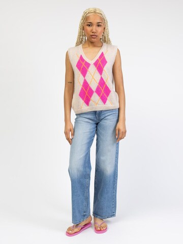 BROKE + SCHÖN Knitted Vest 'Pullunder mit Argyle Muster' in Beige