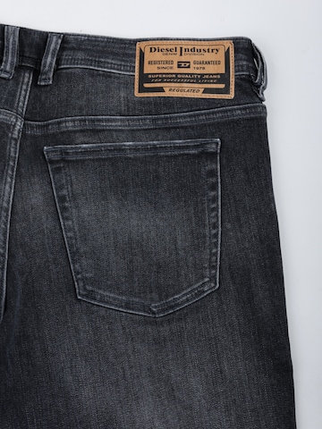 DIESEL Skinny Jeans '1979 Sleenker-R' in Grijs