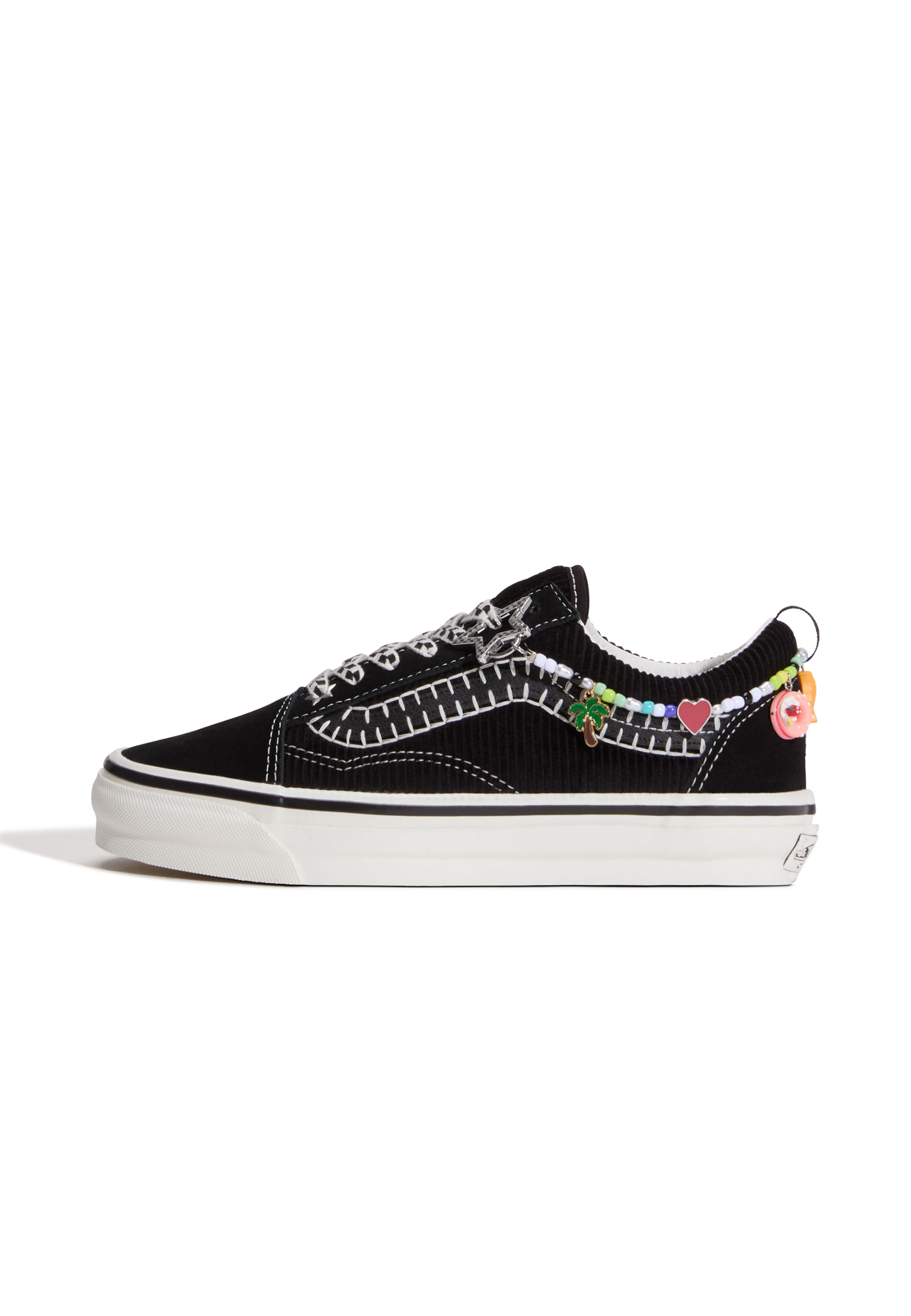 Baskets basses 'Old Skool Charms' VANS en noir : devant