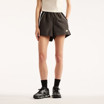 new balance Loosefit Broek in Zwart: voorkant