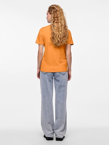 T-shirt 'RIA' PIECES en orange