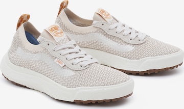 Baskets basses 'UltraRange VR3' VANS en beige