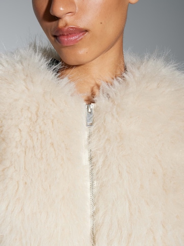 OPUS - Chaqueta de entretiempo 'Heti' en beige