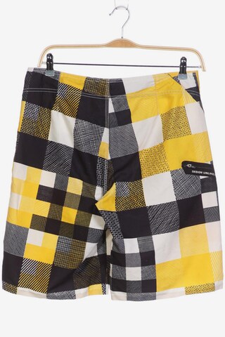 Analog Shorts in 33 in Yellow