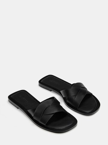 Mule Pull&Bear en noir