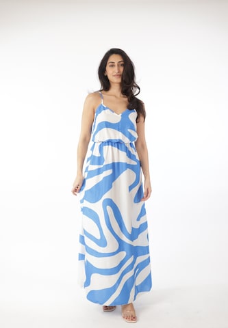 Elara Kjole i blå: forside