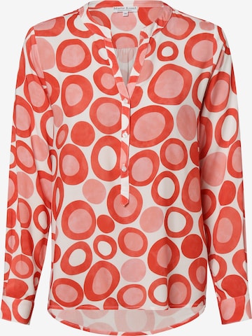 Marie Lund Blouse in Rood: voorkant