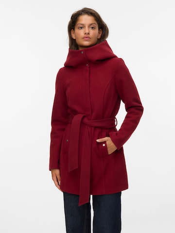 VERO MODA Between-Seasons Coat in Red: front