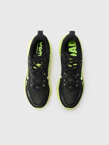 NIKE Обувь для бега 'VOMERO 18' в Черный