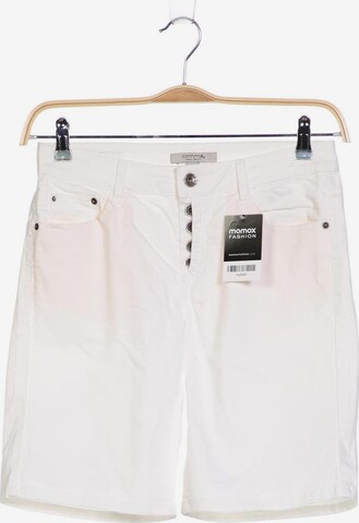 COMMA Shorts in XS in White: front
