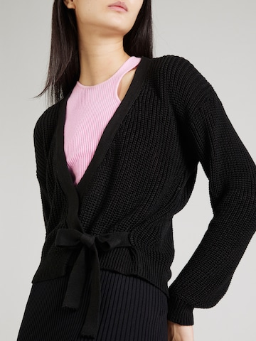 ABOUT YOU Sweater 'Selina' in Black