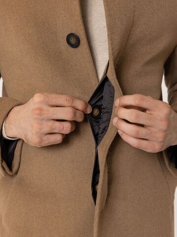 Moxx Paris - Abrigo de entretiempo 'Fernando' en beige