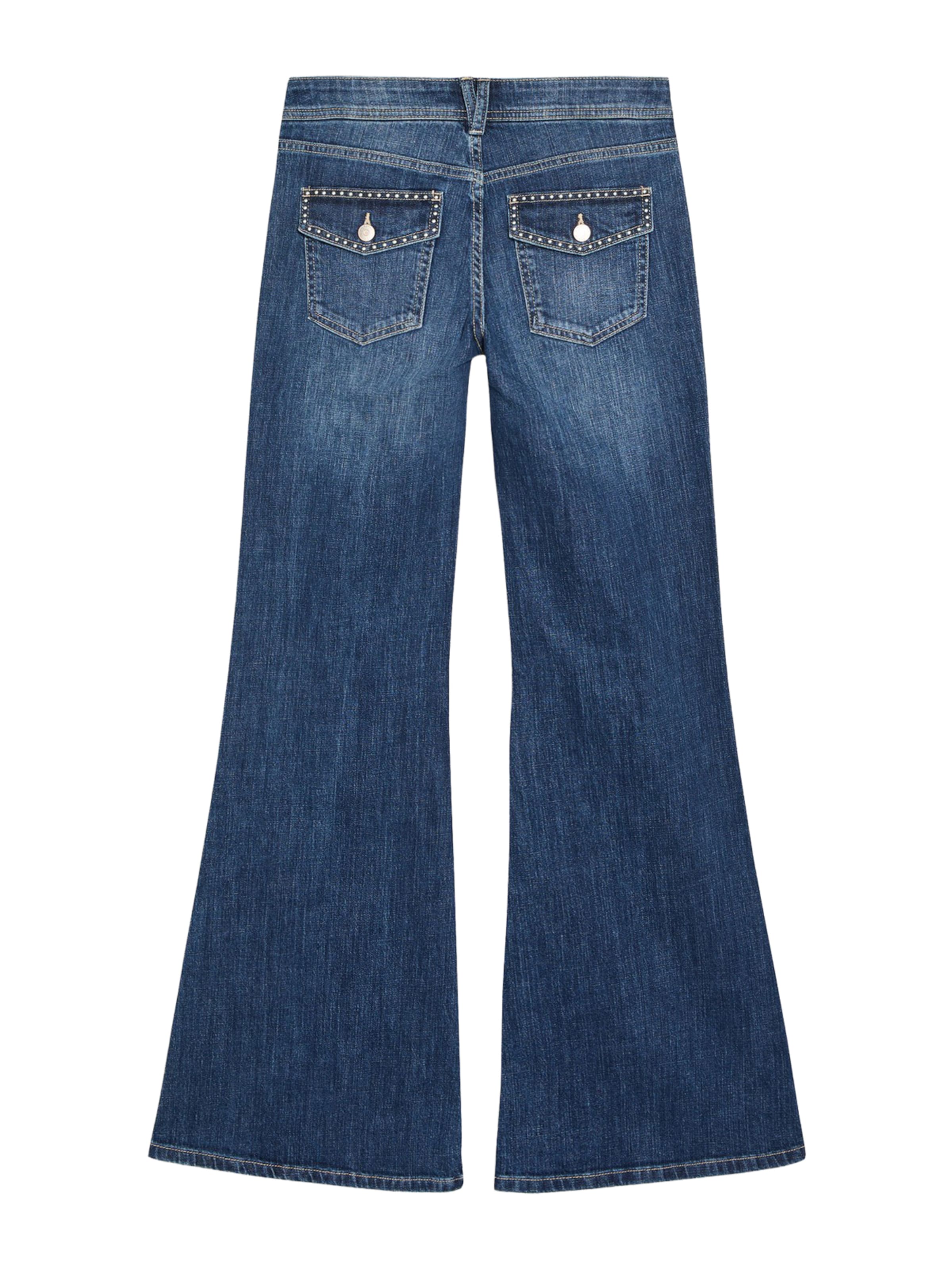 Flared Jeans di Bershka in blu