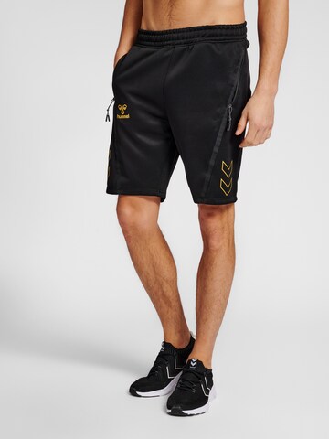 Hummel Regular Sportshorts 'Cima' in Schwarz: Vorderseite