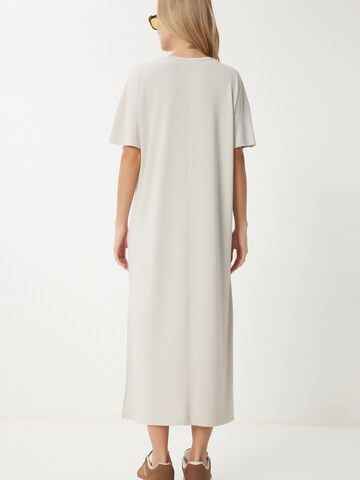 Abito di Happiness İstanbul in beige