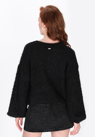 DreiMaster Vintage Sweater in Black