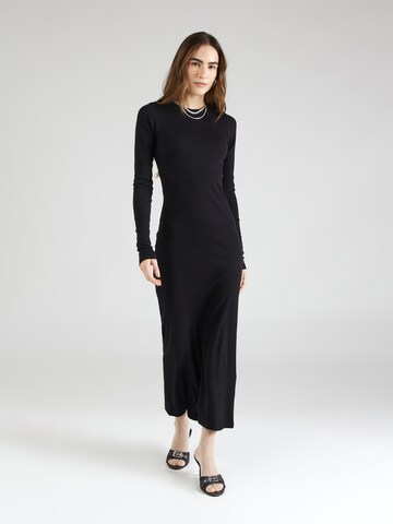 Rochie 'Essential' de la Rebirth Studios pe negru: față