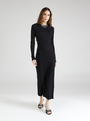 Rochie 'Essential' de la Rebirth Studios pe negru: față