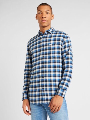 WRANGLER Regular fit Button Up Shirt in Blue: front