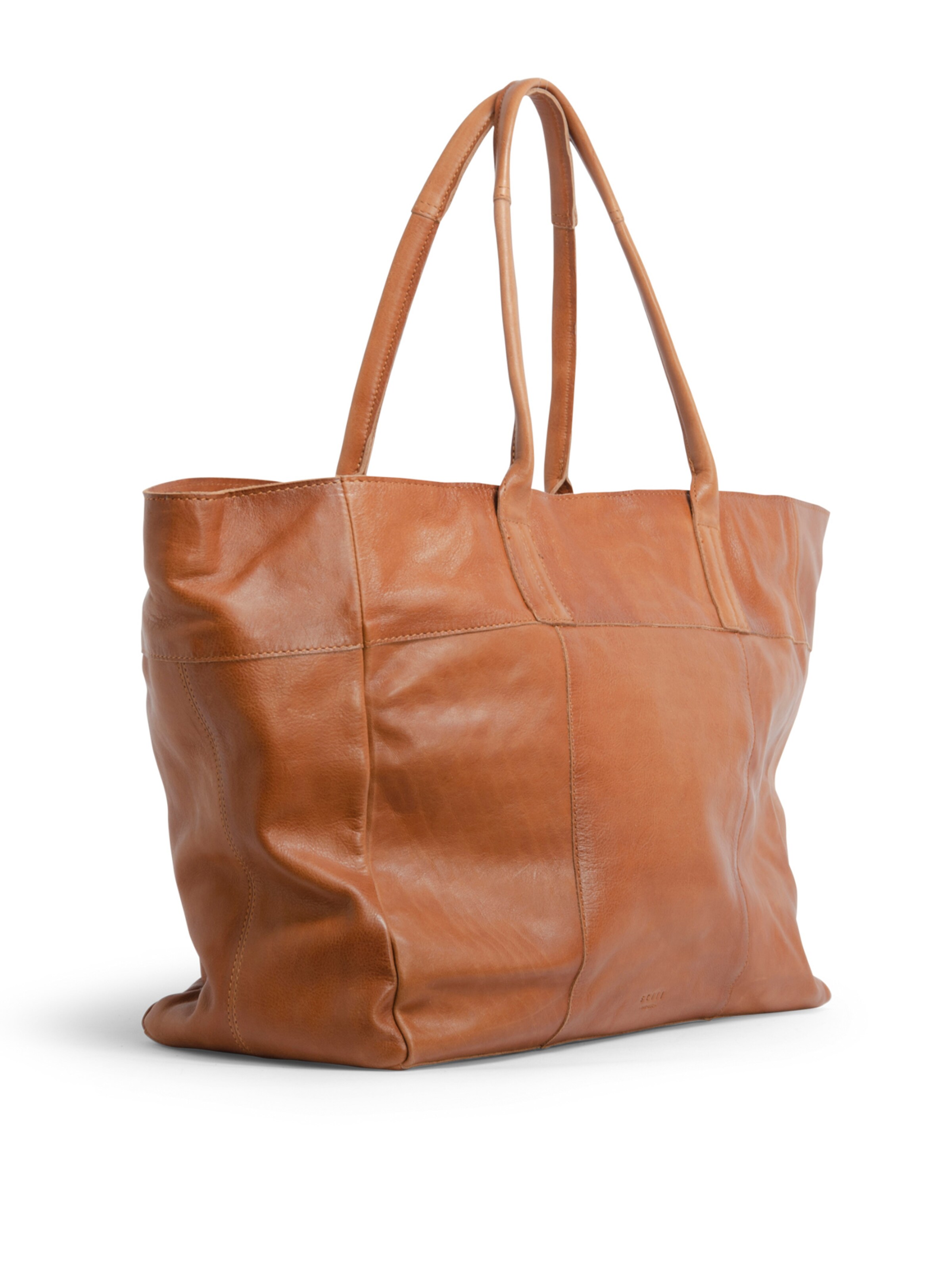 still Nordic Shopper in Brown