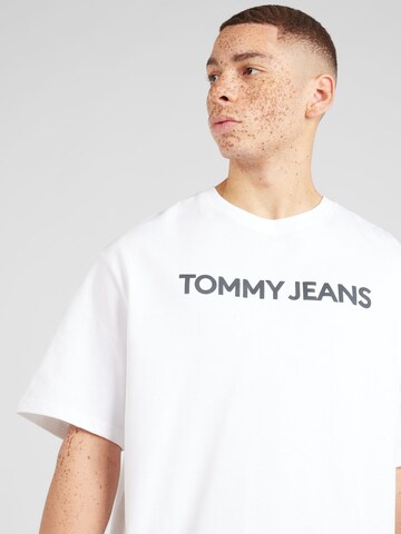 balta Tommy Jeans Marškinėliai 'CLASSICS'