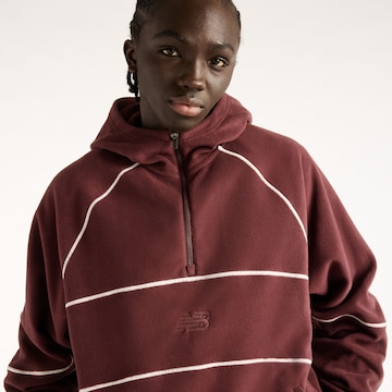 new balance Trui 'Trackside Polar Fleece Hoodie' in Rood