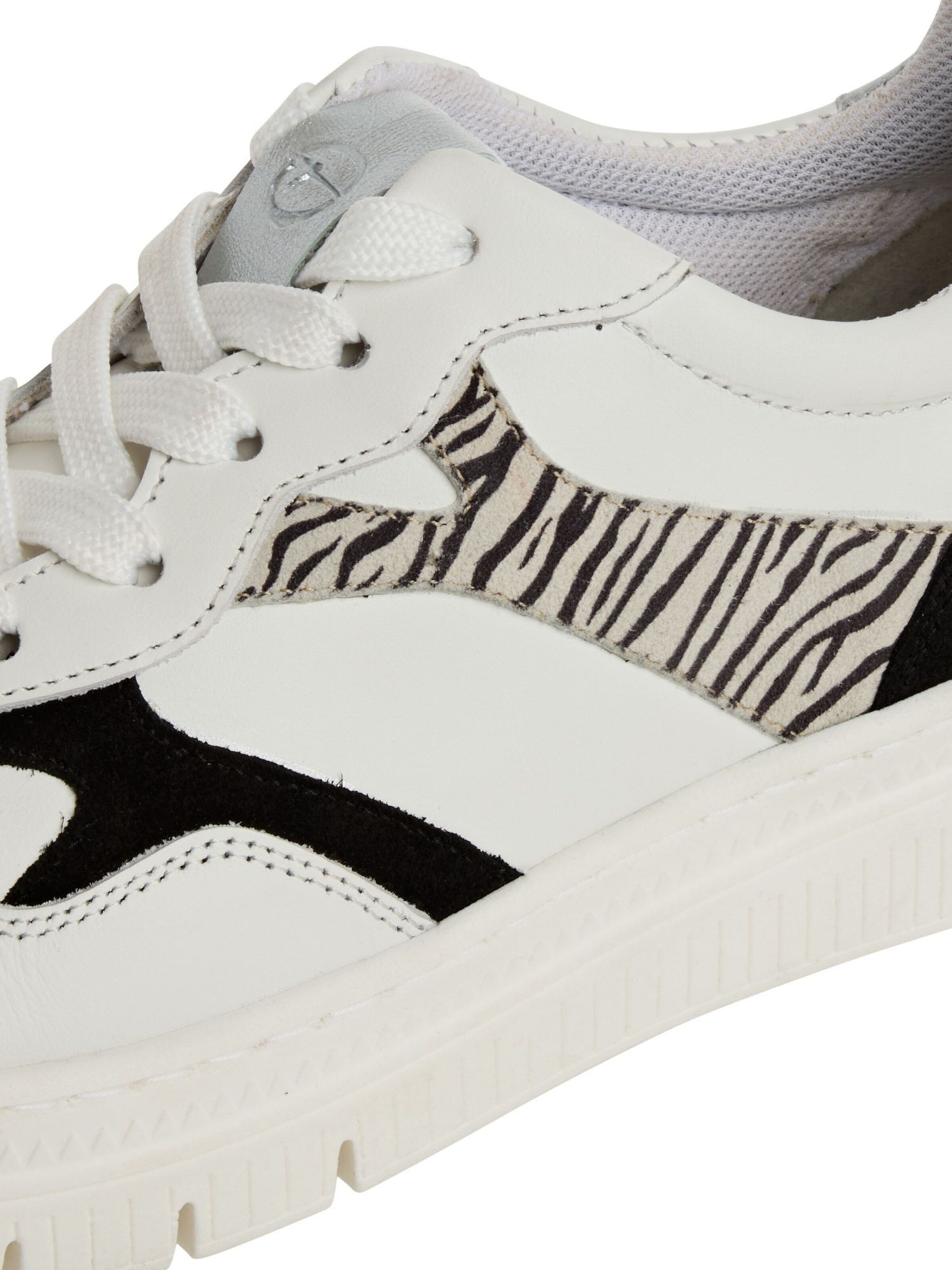 Tamaris Sneaker in Weiß