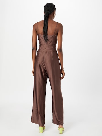 SWING Jumpsuit in Braun