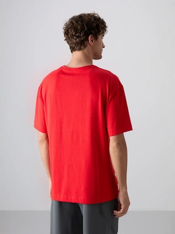 Tommy Life - Camisa em vermelho
