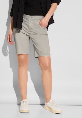 STREET ONE Regular Pants in Beige: front