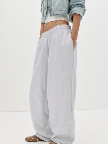 Baggy Pantalon Pull&Bear en gris : devant