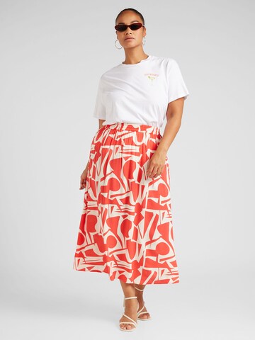 T-shirt 'PCKILANA' PIECES Curve en blanc