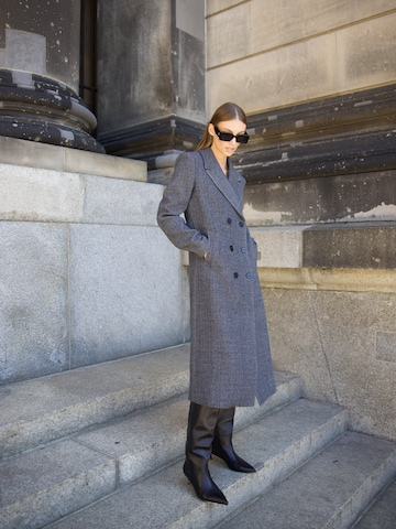 RÆRE by Lorena Rae Between-Seasons Coat 'Kaley' in Grey