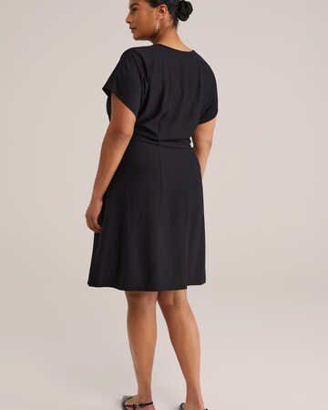WE Fashion Šaty – černá