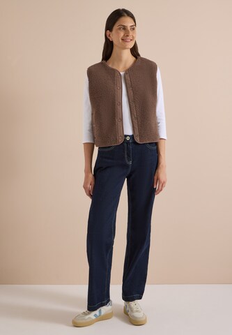 CECIL Vest in Brown