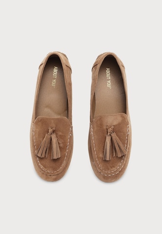 Mocassino 'Alara' di ABOUT YOU in beige