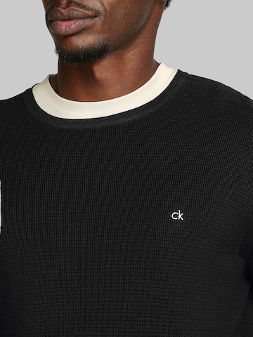 Pull-over Calvin Klein en noir