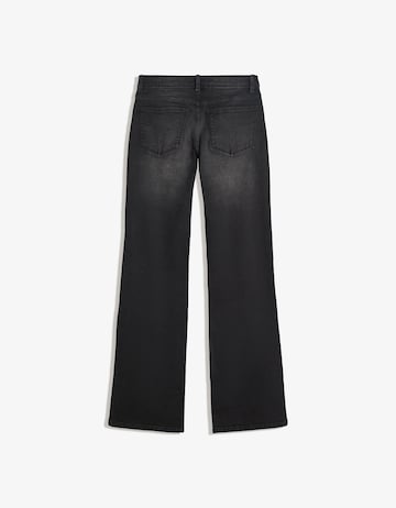 Bershka Дънки Bootcut Дънки в черно