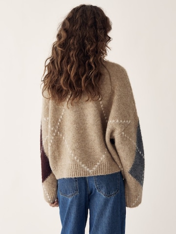 Noella Neuletakki ' N-Laiana Knit Cardigan ' värissä beige