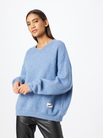 AMERICAN VINTAGE Sweter w kolorze niebieski: przód