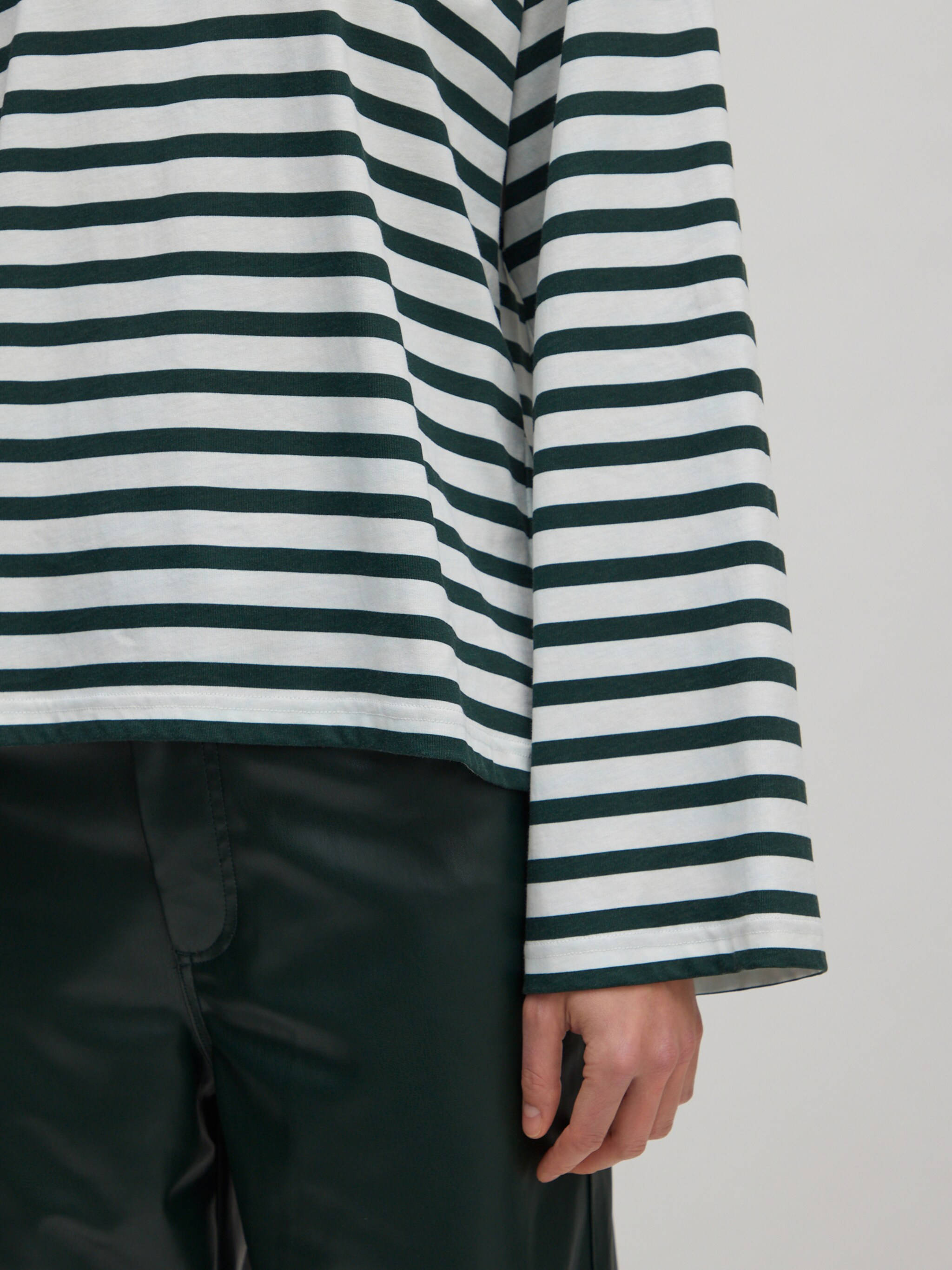 EDITED Produkte Shirt 'Verlee' weiß