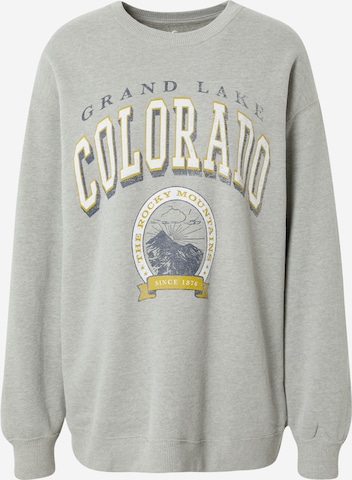 HOLLISTER Sweatshirt in Grey: front