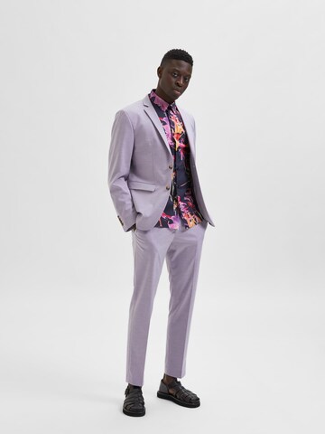 Coupe slim Pantalon à plis SELECTED HOMME en violet