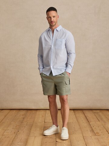 DAN FOX APPAREL Szabványos Cargo nadrágok 'Marten' - zöld